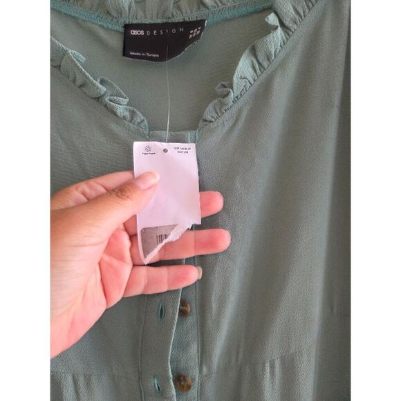 NWT ASOS Mint Green Button Front Ruffle Square Neck Straight Leg Jumpsuit size 4 - Picture 7 of 11